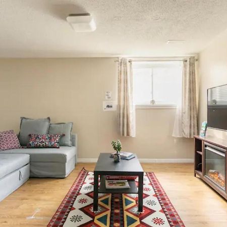 Self Check-In Spacious Apartment With Full Kitchen Ottawa Eksteriør billede