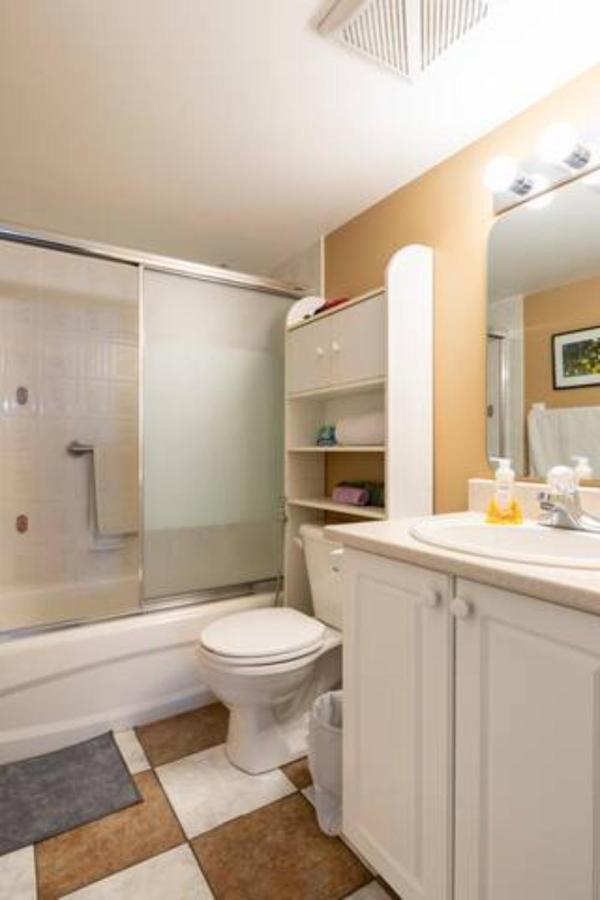 Self Check-In Spacious Apartment With Full Kitchen Ottawa Eksteriør billede