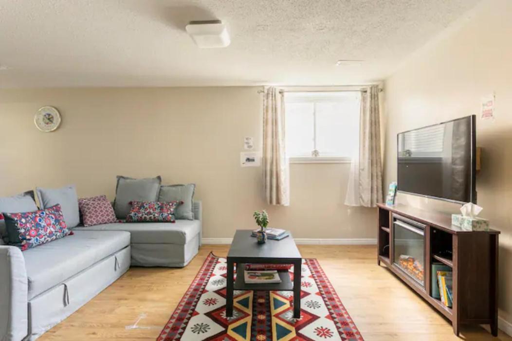 Self Check-In Spacious Apartment With Full Kitchen Ottawa Eksteriør billede