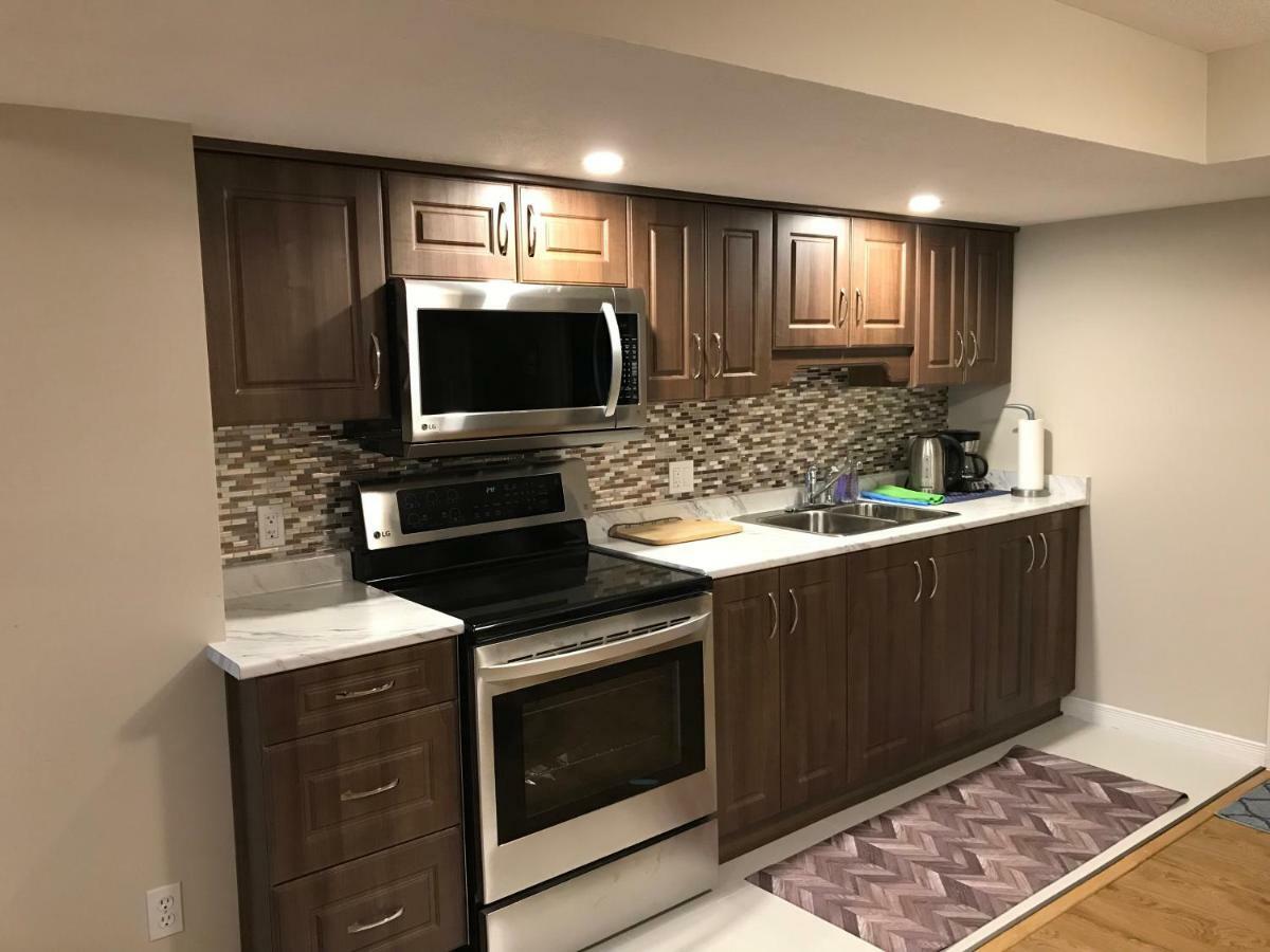Self Check-In Spacious Apartment With Full Kitchen Ottawa Eksteriør billede