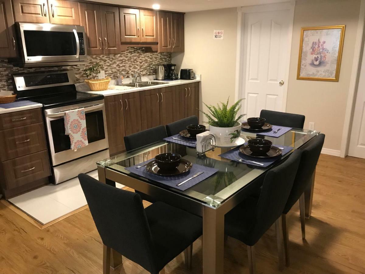 Self Check-In Spacious Apartment With Full Kitchen Ottawa Eksteriør billede