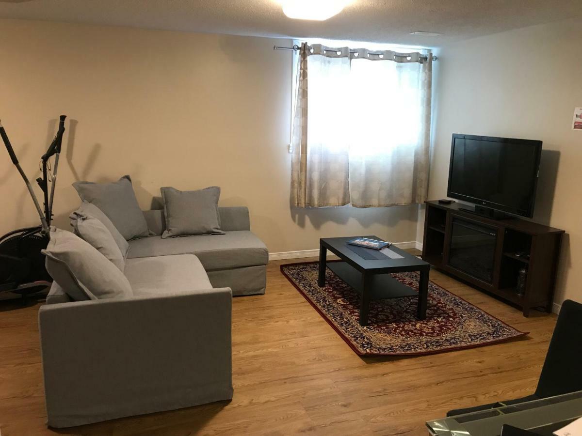 Self Check-In Spacious Apartment With Full Kitchen Ottawa Eksteriør billede