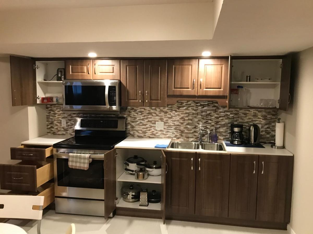 Self Check-In Spacious Apartment With Full Kitchen Ottawa Eksteriør billede