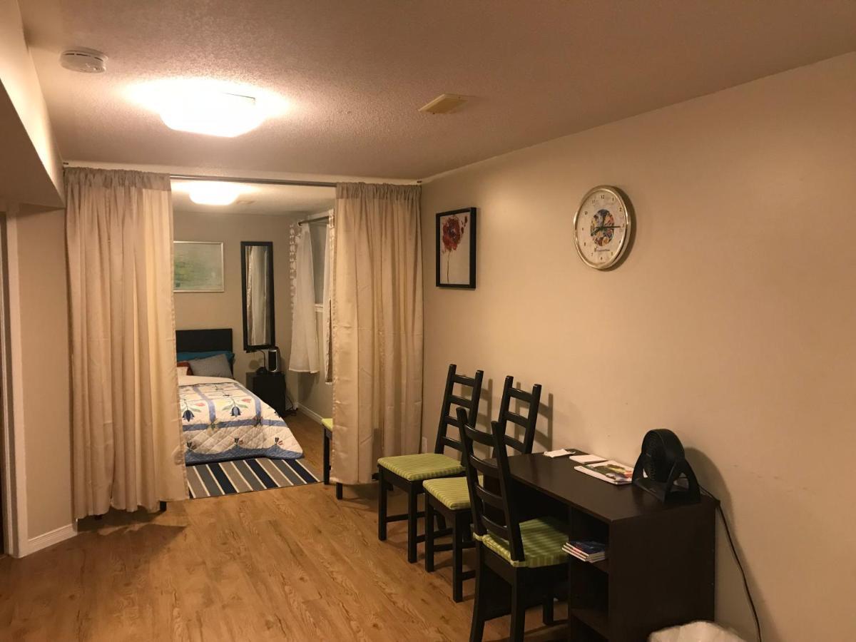 Self Check-In Spacious Apartment With Full Kitchen Ottawa Eksteriør billede